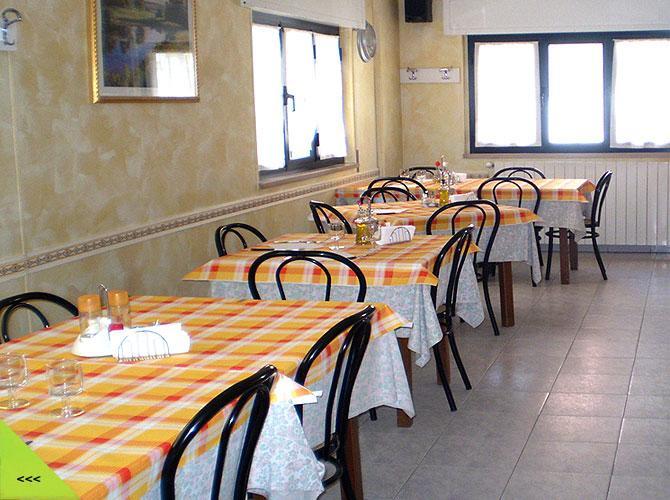 Albergo Italia Lavello Екстер'єр фото