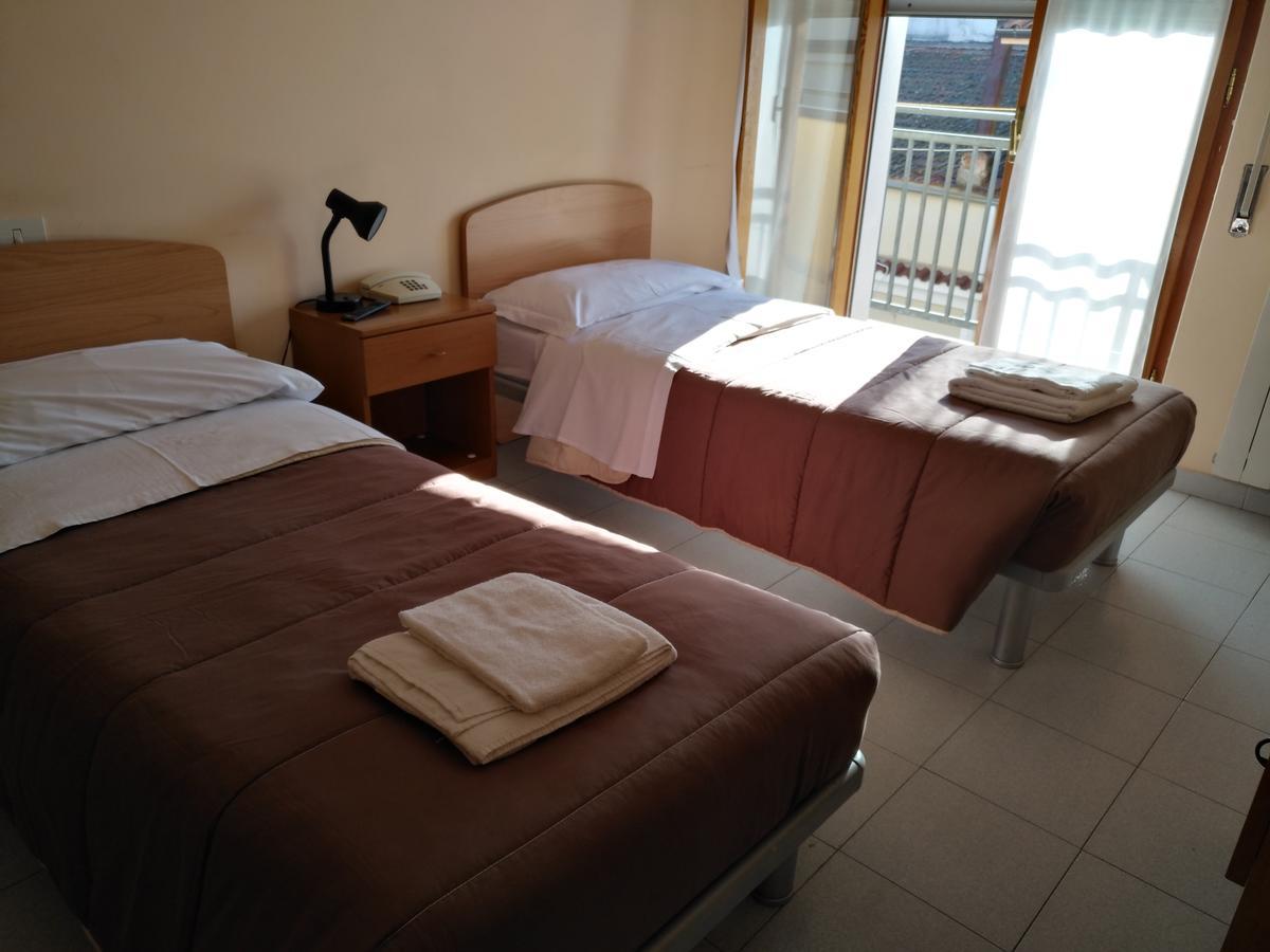 Albergo Italia Lavello Екстер'єр фото