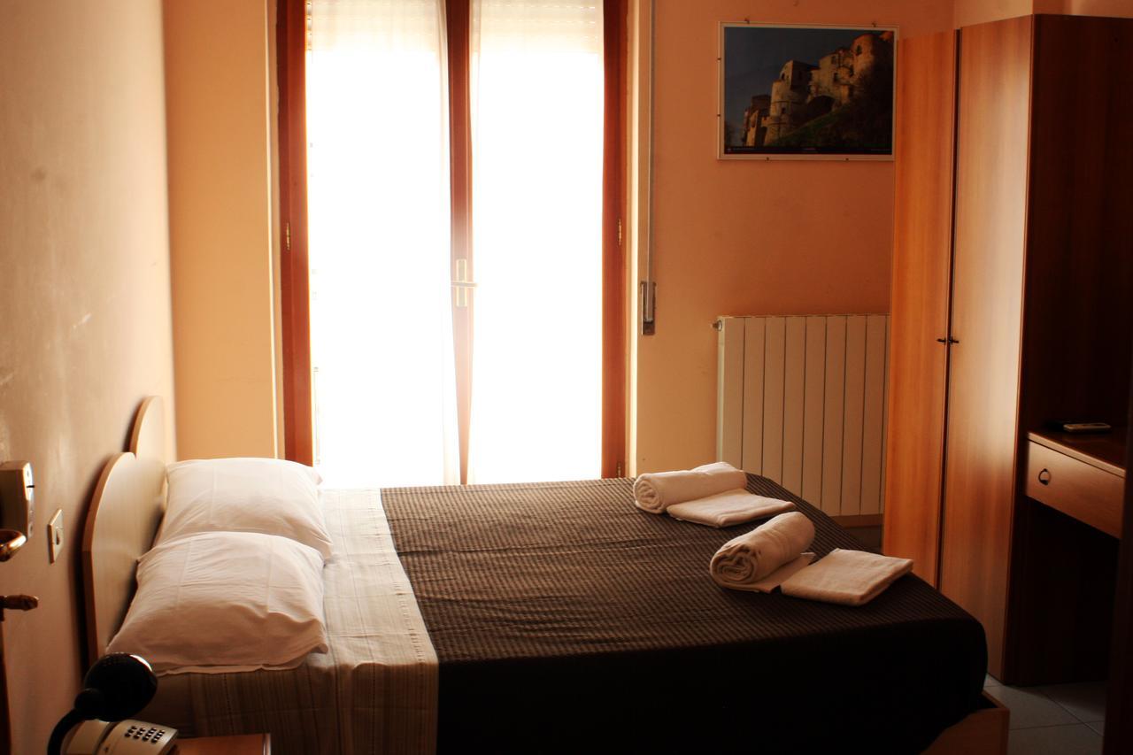 Albergo Italia Lavello Екстер'єр фото