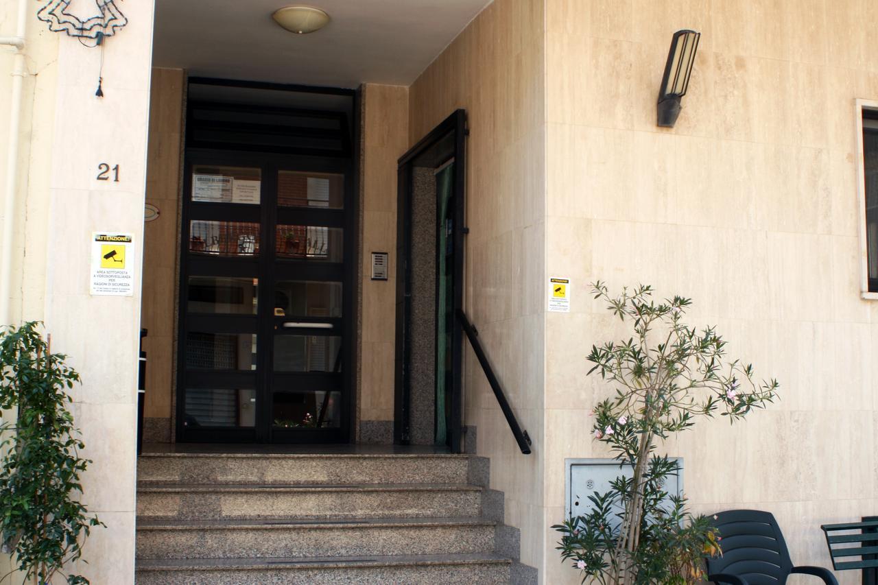 Albergo Italia Lavello Екстер'єр фото